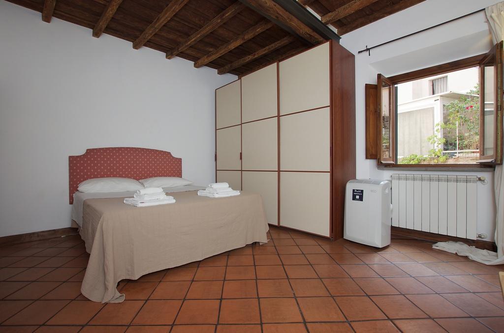 Vacanze Romane Centro Storico Trastevere Apartment Room photo